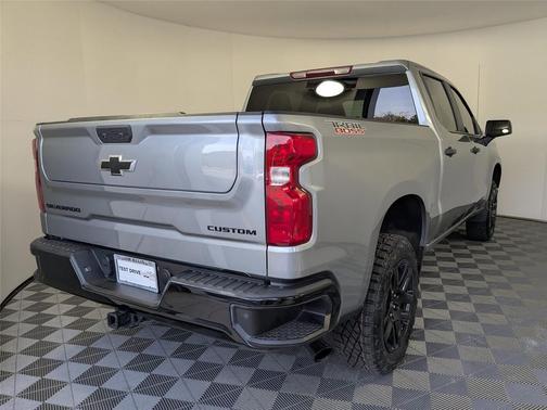 2024 Chevrolet Silverado 1500 Custom Trail Boss