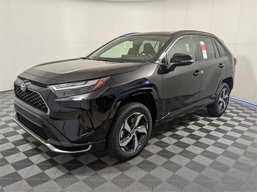2025 Toyota RAV4 Hybrid SE
