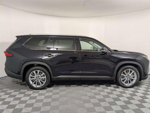 Midnight Black Metallic 2024 Toyota Grand Highlander Platinum