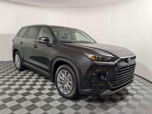 Midnight Black Metallic 2024 Toyota Grand Highlander Platinum