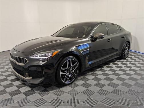 2023 Kia Stinger GT2