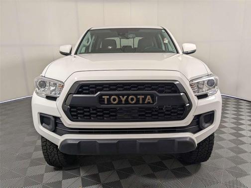 Ice Cap 2023 Toyota Tacoma Trail Edition