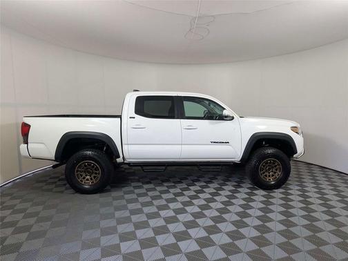 Ice Cap 2023 Toyota Tacoma Trail Edition