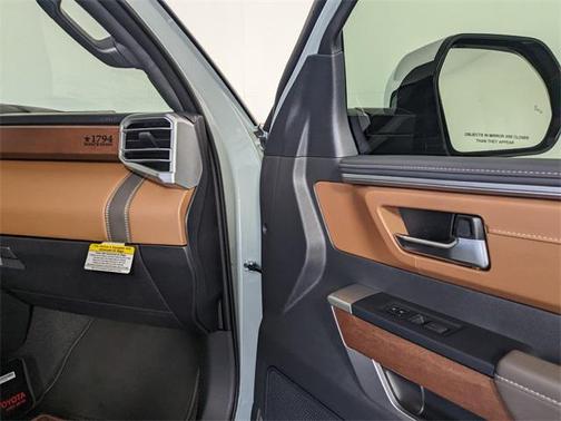 2025 Toyota Tundra Hybrid 1794 Edition