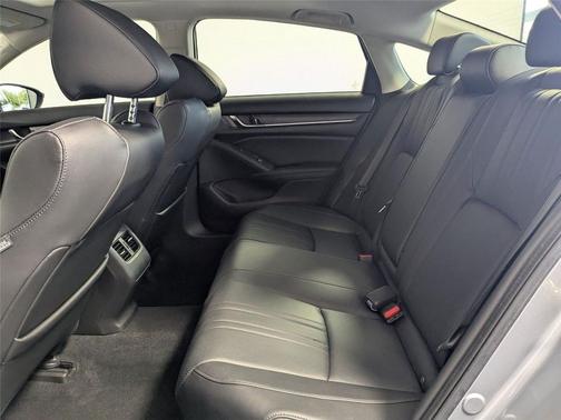 2020 Honda Accord Hybrid Touring