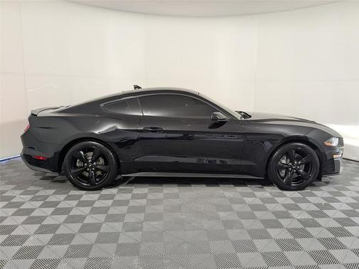 2023 Ford Mustang GT Premium