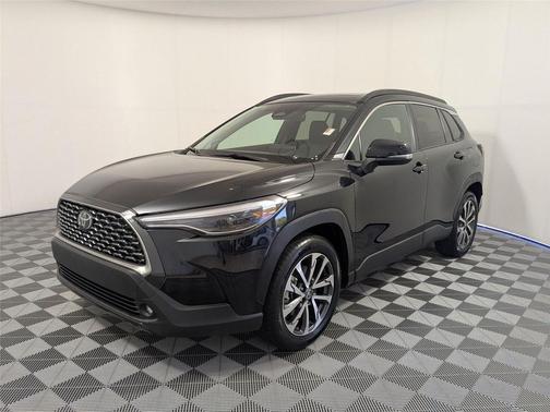 2023 Toyota Corolla Cross XLE