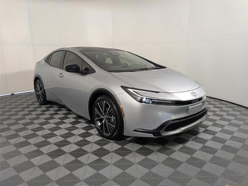 2024 Toyota Prius XLE