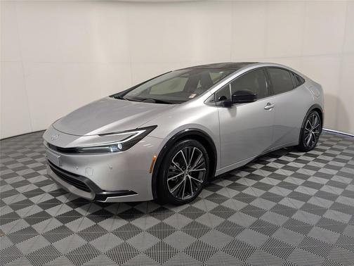 2024 Toyota Prius XLE