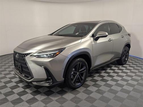 2024 Lexus NX 450h+ Luxury