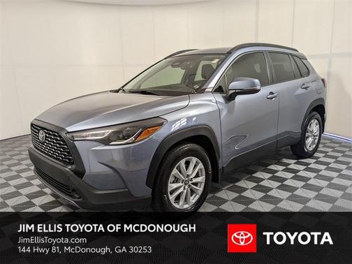 2024 Toyota Corolla Cross LE
