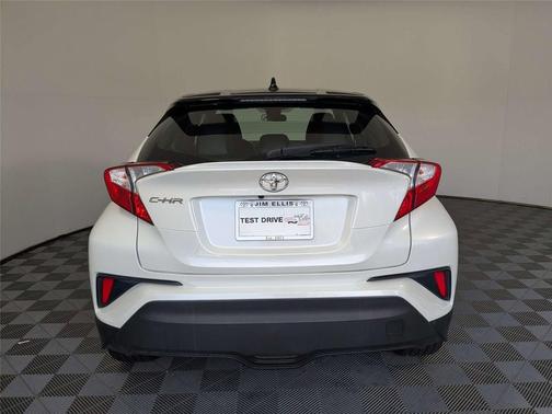 Blizzard Pearl w/Black Roof 2020 Toyota C-HR XLE