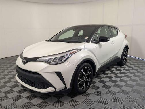 Blizzard Pearl w/Black Roof 2020 Toyota C-HR XLE
