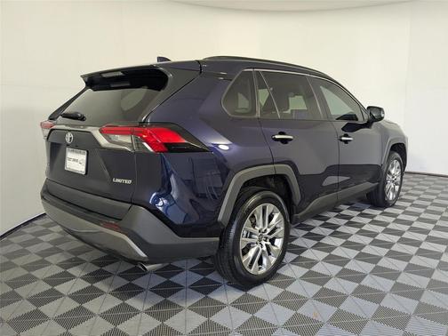 2023 Toyota RAV4 Limited