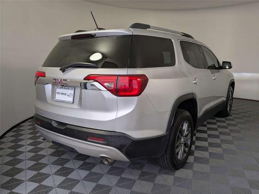 Quicksilver Metallic 2018 GMC Acadia SLT-1