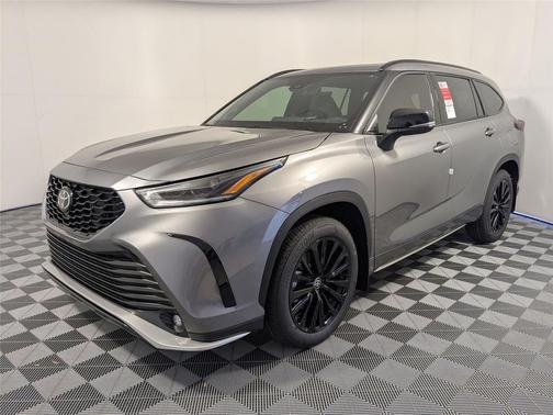 2026 Toyota Highlander XSE