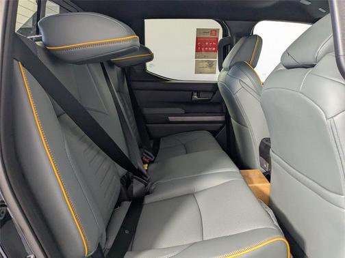 2025 Toyota Tacoma Hybrid Trailhunter HV