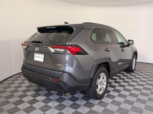 Magnetic Gray Metallic 2021 Toyota RAV4 XLE