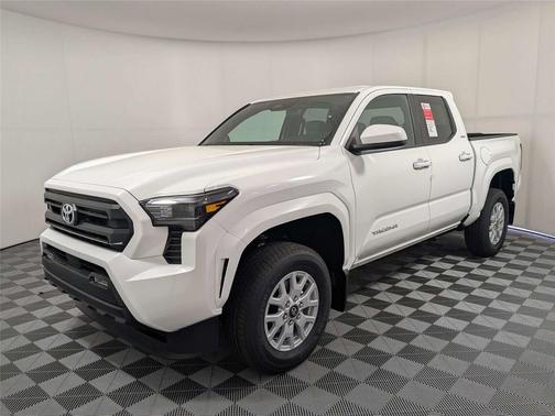 Ice Cap 2026 Toyota Tacoma SR5