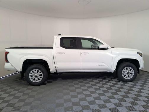 Ice Cap 2026 Toyota Tacoma SR5