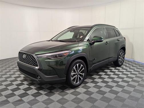 2024 Toyota Corolla Cross XLE