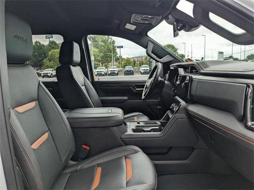 2024 GMC Sierra 2500 AT4