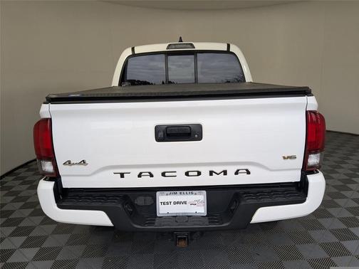 2020 Toyota Tacoma SR