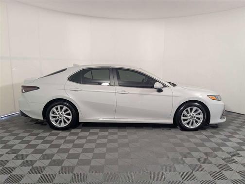 Ice Edge 2023 Toyota Camry LE