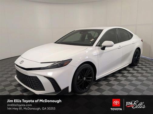 Ice Cap 2025 Toyota Camry SE