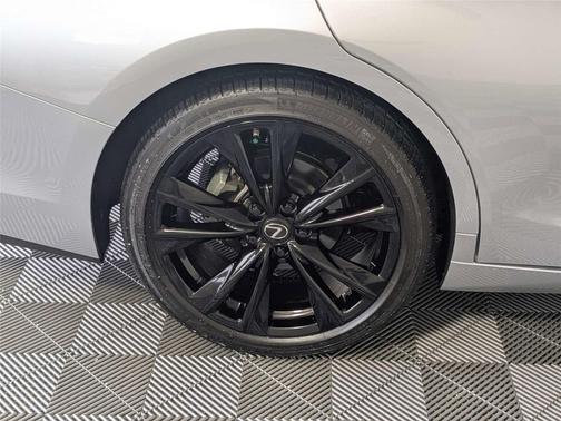 Iridium 2023 Lexus ES 350 F Sport