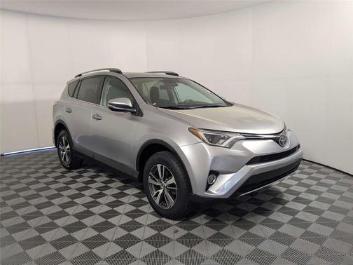 Silver Sky Metallic 2017 Toyota RAV4 XLE