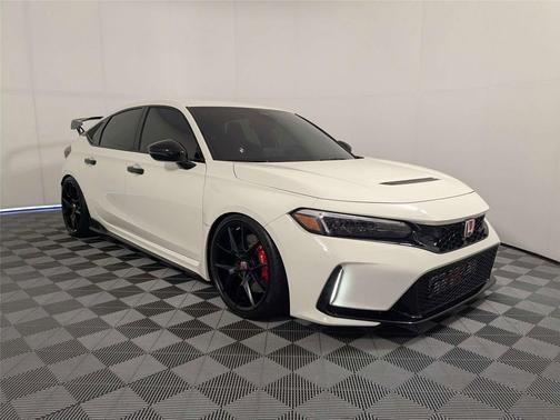 Championship White 2025 Honda Civic Type R TYPER
