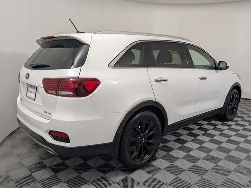 2020 Kia Sorento EX