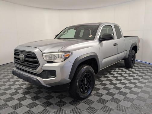 2019 Toyota Tacoma SR