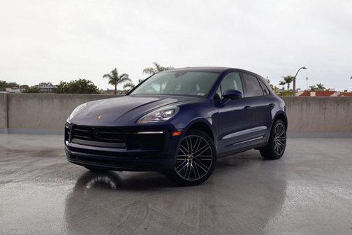 2025 Porsche Macan AWD