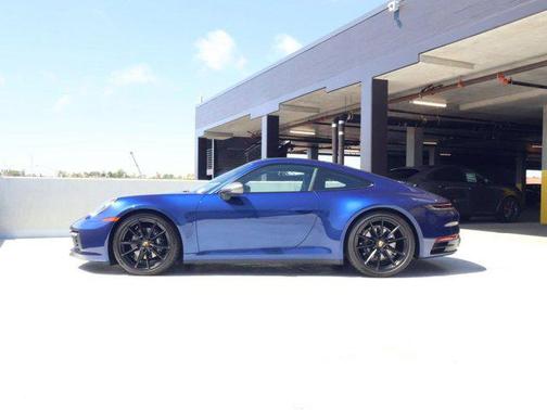 2024 Porsche 911 Carrera