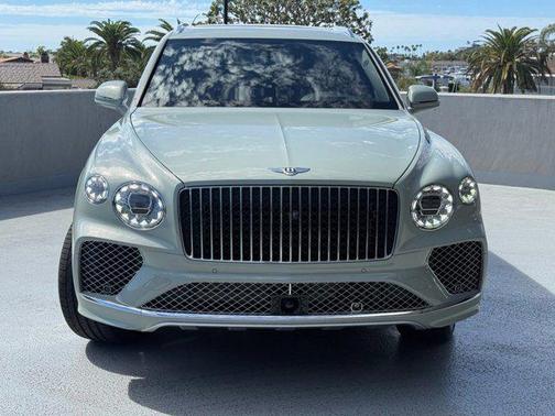 2025 Bentley Bentayga Azure