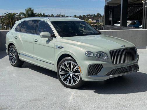 2025 Bentley Bentayga Azure