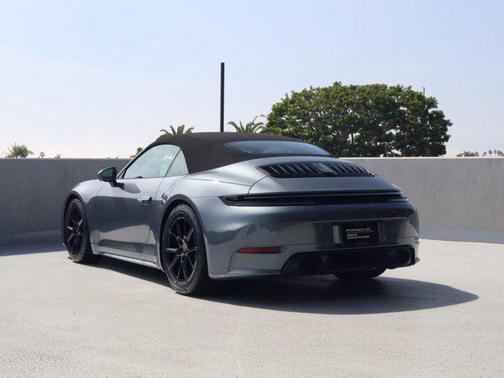 2026 Porsche 911 Carrera T