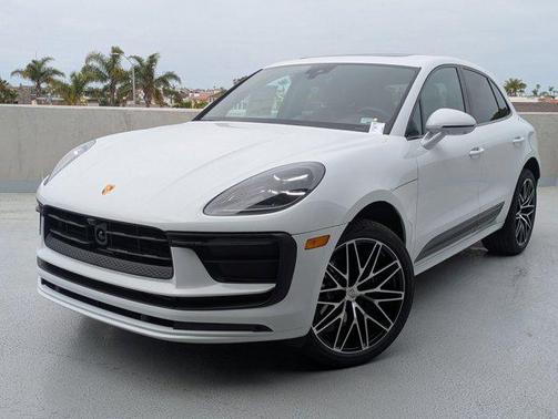 Carerra White 2025 Porsche Macan Macan