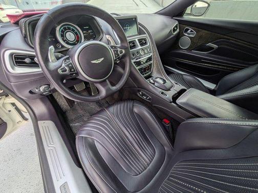 2019 Aston Martin DB11 Volante