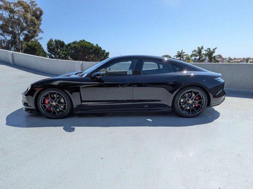 2026 Porsche Taycan GTS