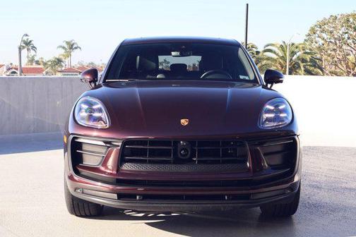 2024 Porsche Macan AWD