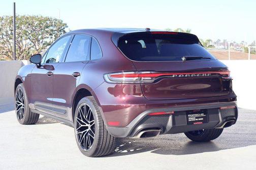 2024 Porsche Macan AWD