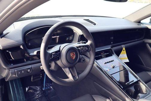 2026 Porsche Panamera RWD