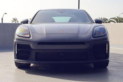 2026 Porsche Panamera RWD