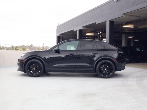 Black 2026 Porsche Macan Macan Electric