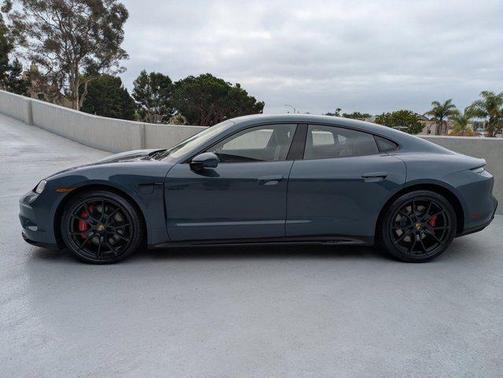 2026 Porsche Taycan GTS