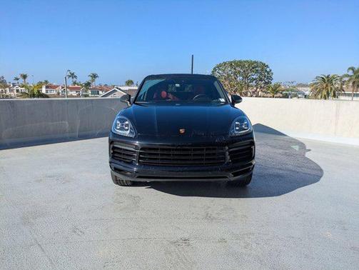 2022 Porsche Cayenne Cayenne