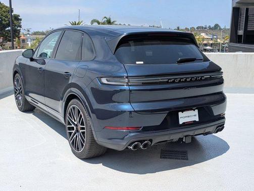 2025 Porsche Cayenne Cayenne
